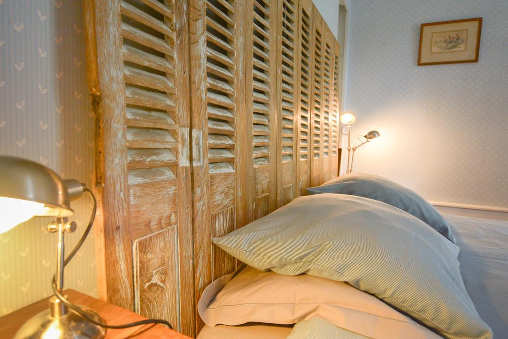 Bed and Breakfast La Barillerie Ла-Флеш Экстерьер фото